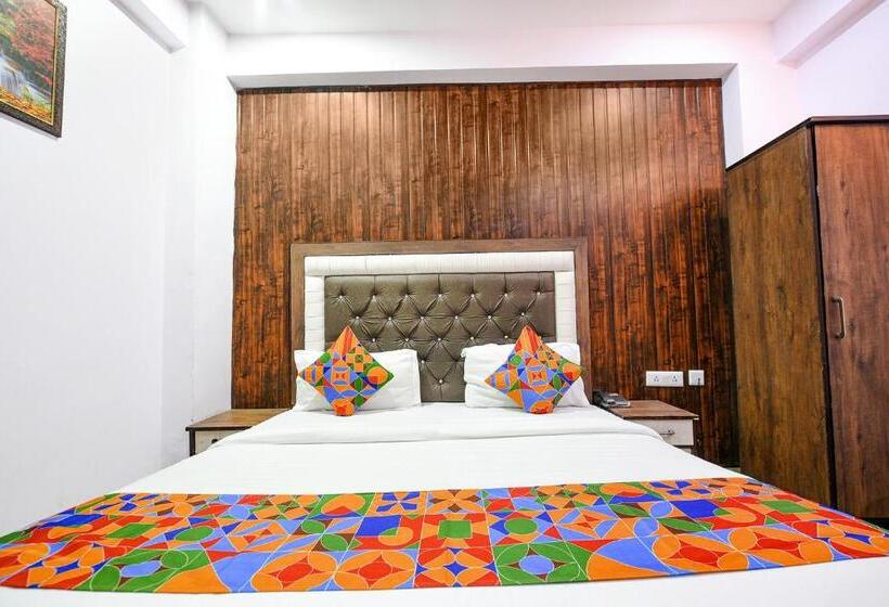 ホテル Fabexpress Golden Stone