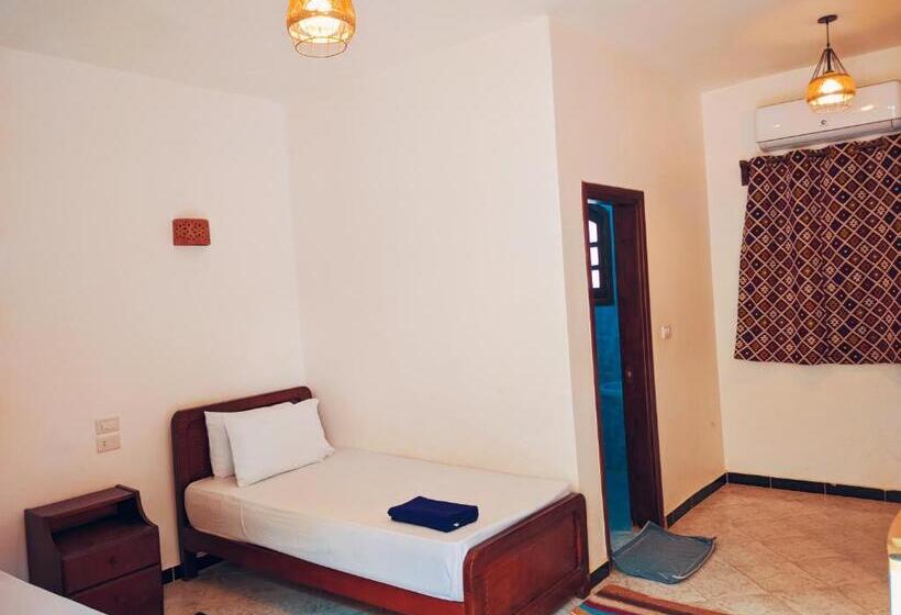 هتل Ghazala Oasis