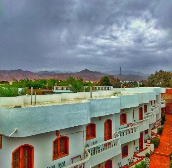 هتل Ghazala Oasis