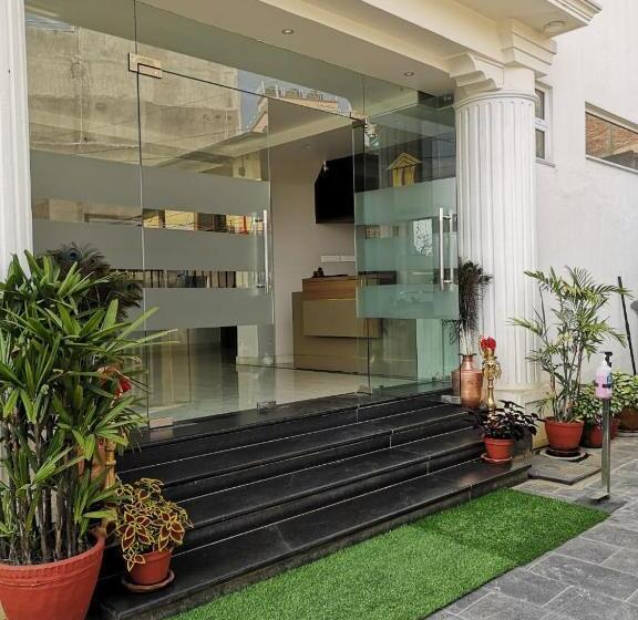 هتل Krishna Kathmandu