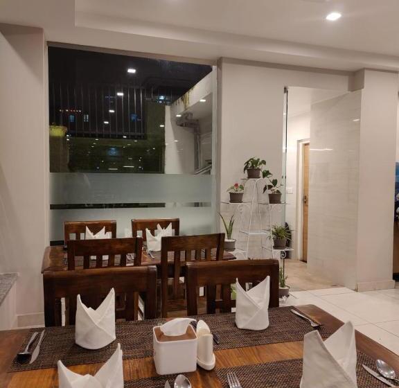 هتل Krishna Kathmandu