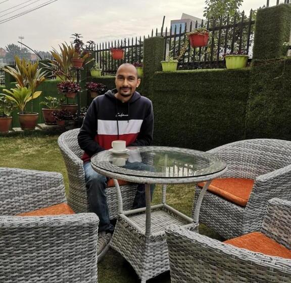 هتل Krishna Kathmandu