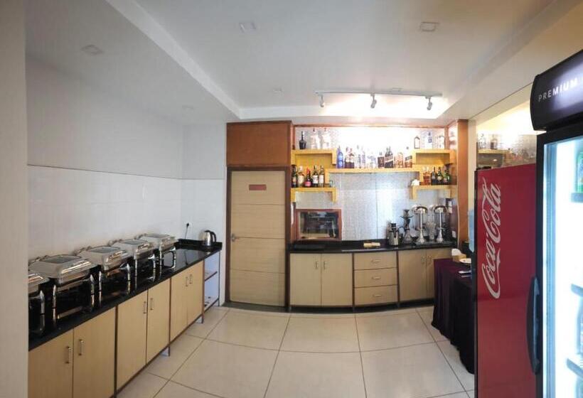 هتل Krishna Kathmandu