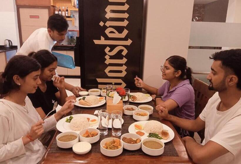 هتل Krishna Kathmandu