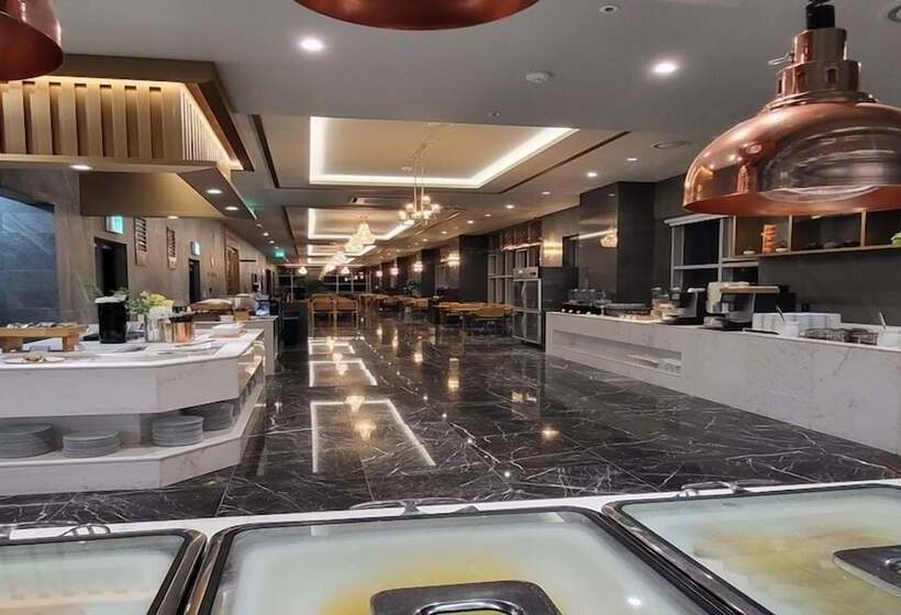 Layers Hotel Busan Hadan