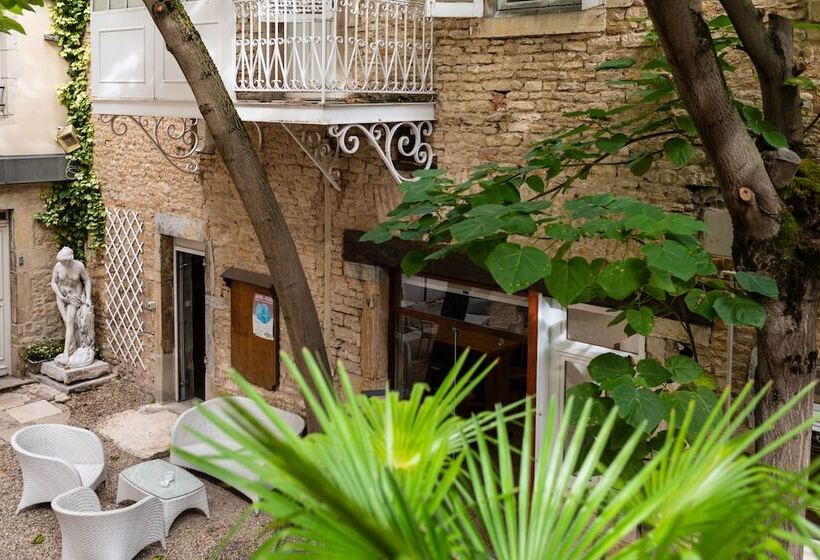 فندق Les Remparts Hôtels Et Demeures Historiques