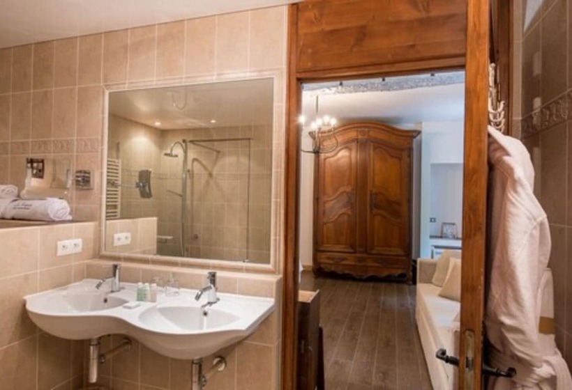 فندق Les Remparts Hôtels Et Demeures Historiques