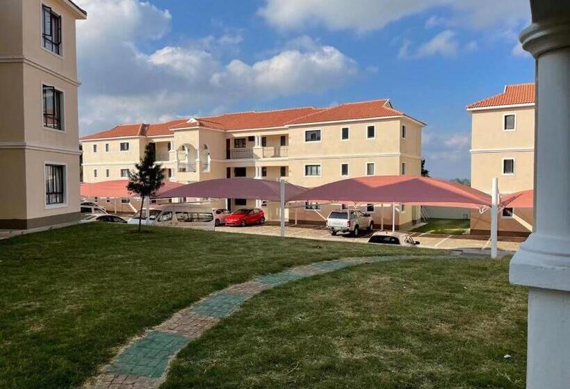 בית מלון כפרי Lilypark Lodge