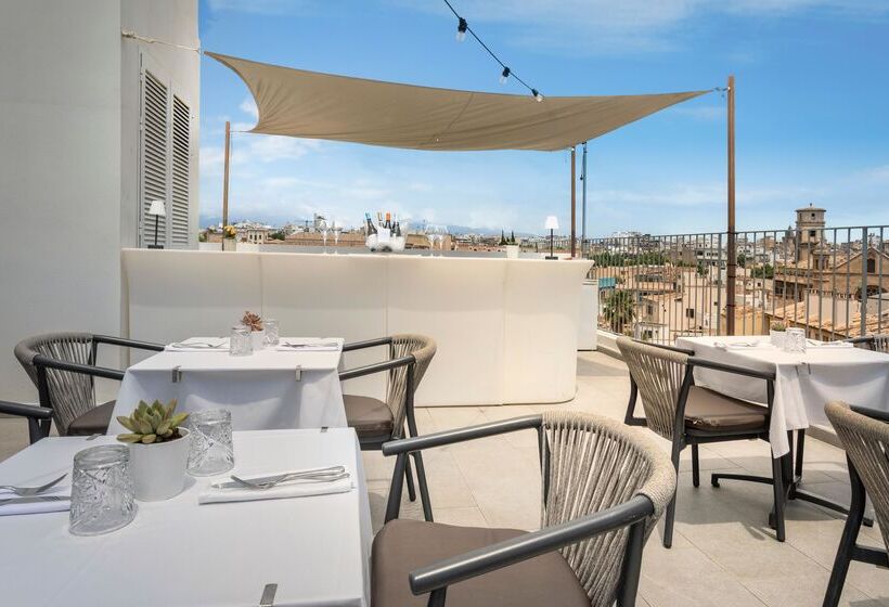 هتل Nivia Born Boutique