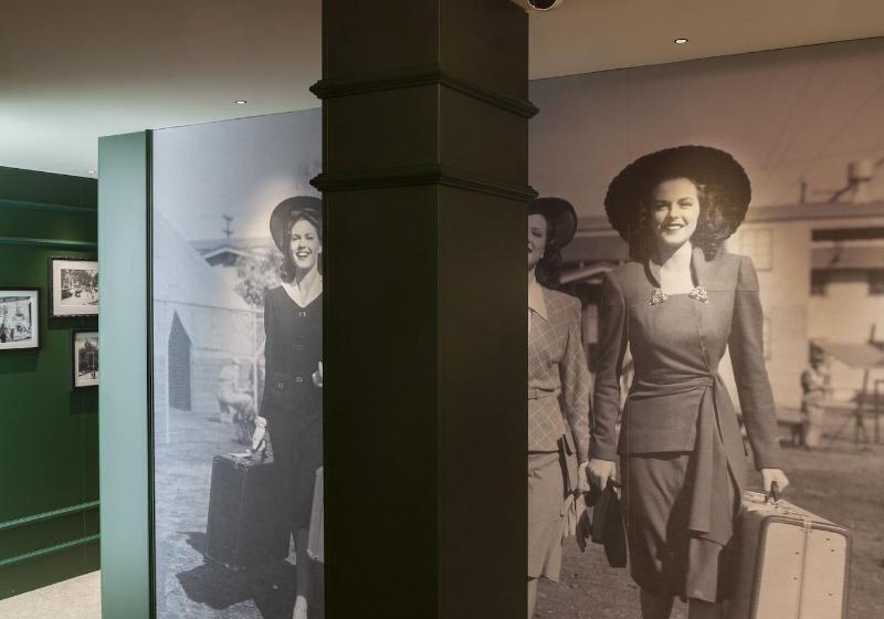 هتل Nivia Born Boutique