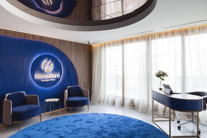 هتل Nivia Born Boutique