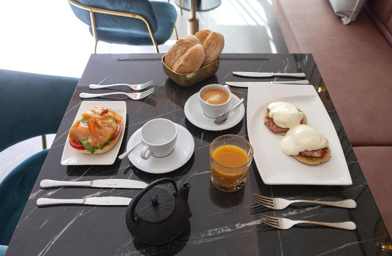 هتل Nivia Born Boutique