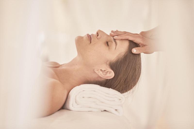 هتل Nivia Born Boutique