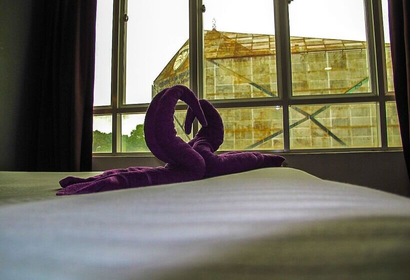 فندق Orchard Inn