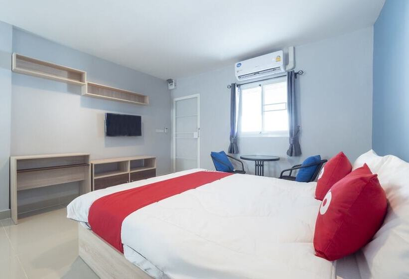 ホテル Oyo 75383 Danthip Place