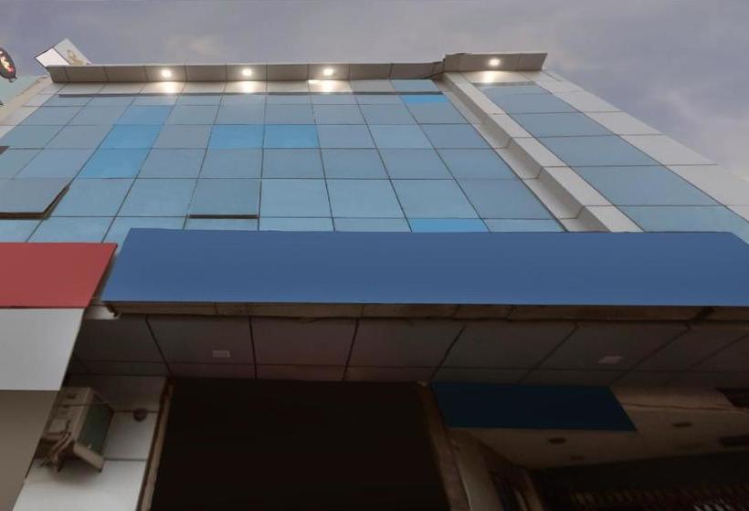 בית מלון כפרי Oyo 76934 Pine Hill View Resort