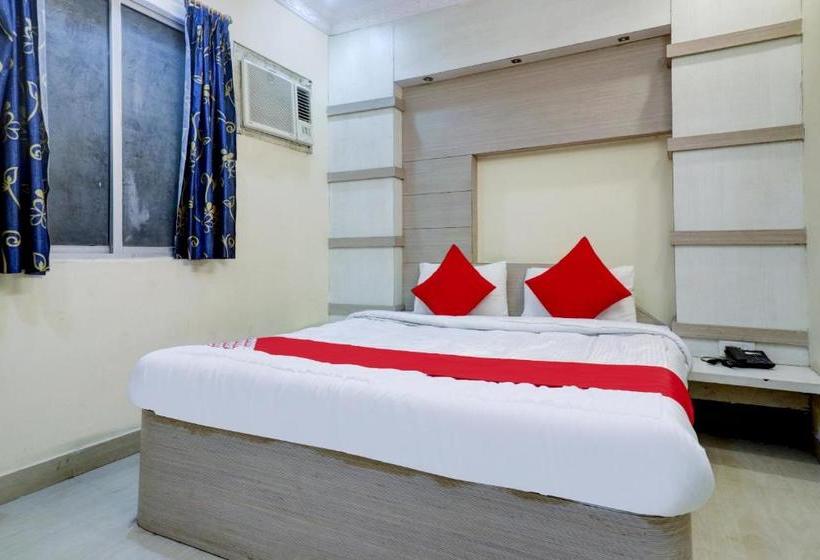 ホテル Oyo 77132 Hari Dham