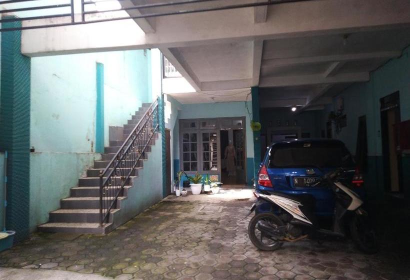 Отель Oyo 90133 Villa Sony