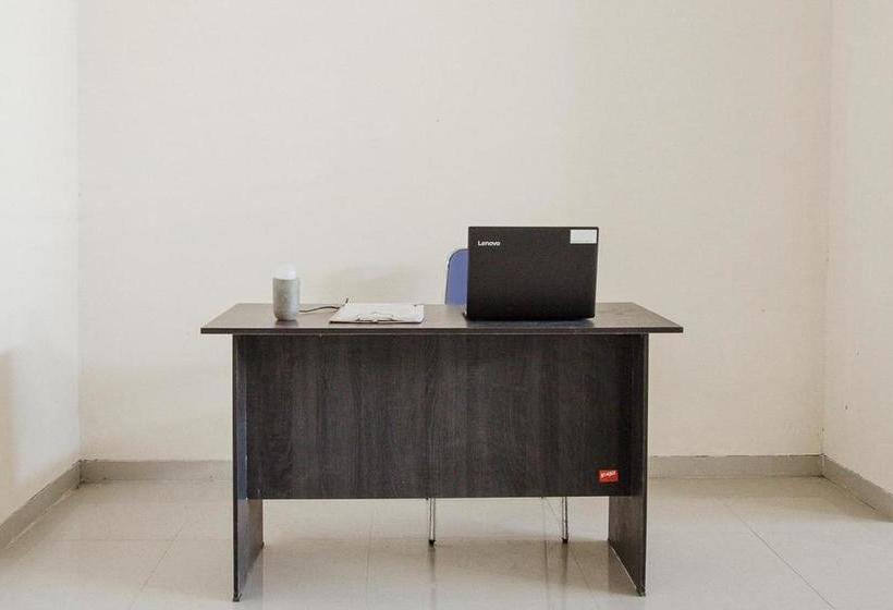 Отель Oyo 90133 Villa Sony