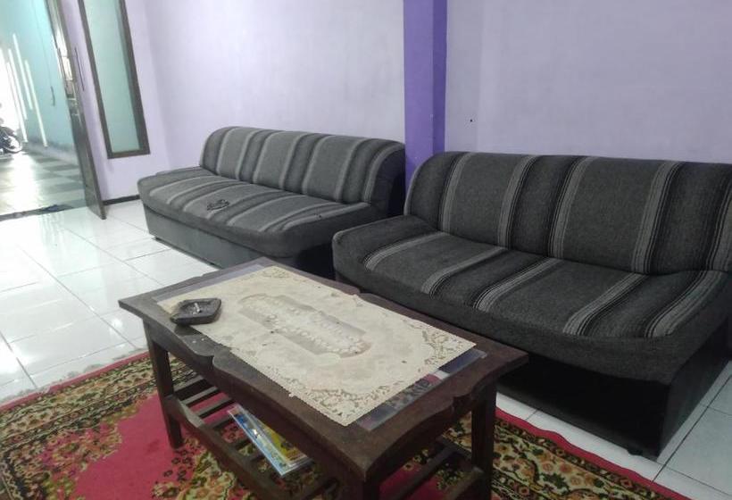 Отель Oyo 90133 Villa Sony