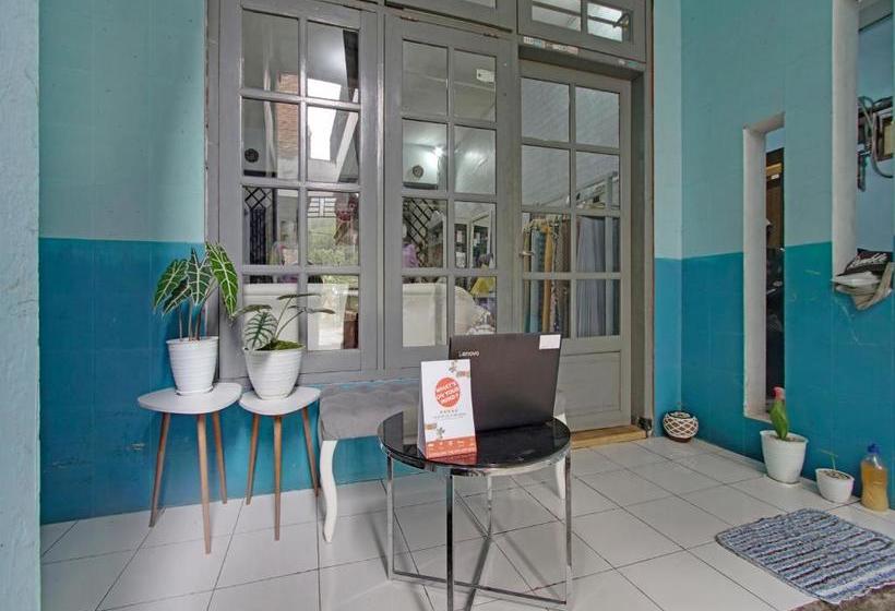 Отель Oyo 90133 Villa Sony