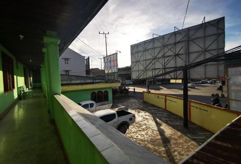 בית מלון כפרי Oyo 90136  Bone Indah