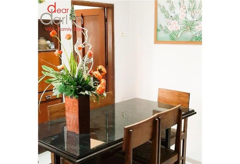 Отель Oyo 90138 Dear Darlin Villa  Family Stay