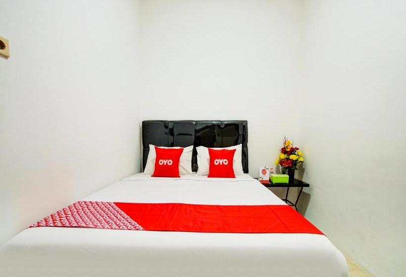 Отель Oyo 90138 Dear Darlin Villa  Family Stay
