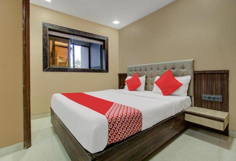 هتل Oyo Mum2055  Golden Crown