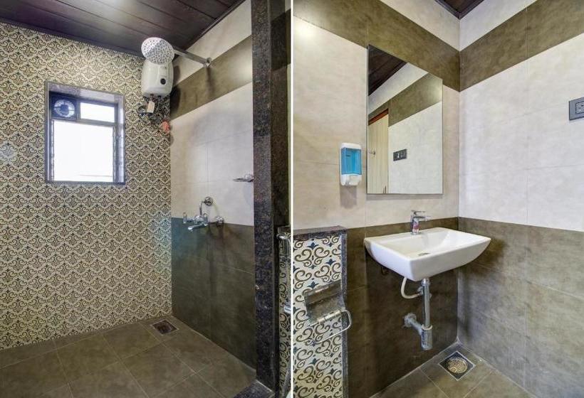 هتل Oyo Mum2055  Golden Crown