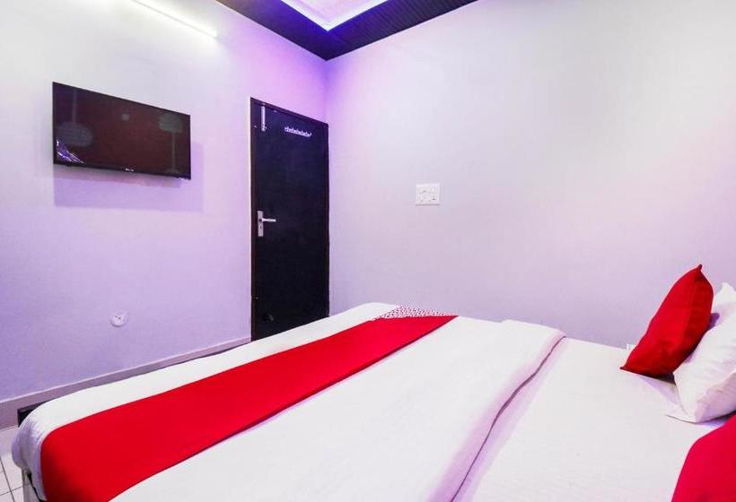 فندق Oyo Rtk109 Star  & Restaurant