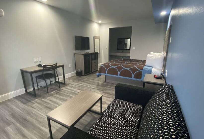 ホテル Lone Star Inn   Dickinson