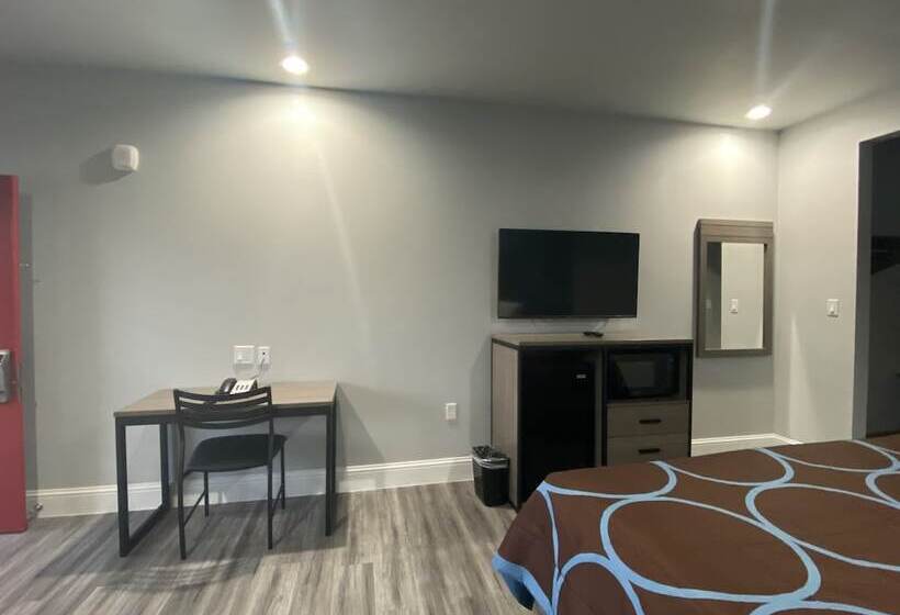 ホテル Lone Star Inn   Dickinson