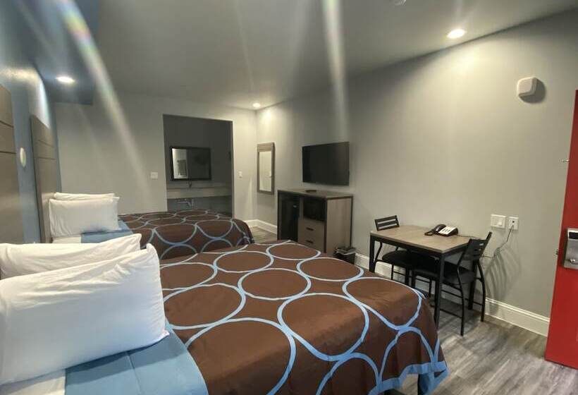 ホテル Lone Star Inn   Dickinson