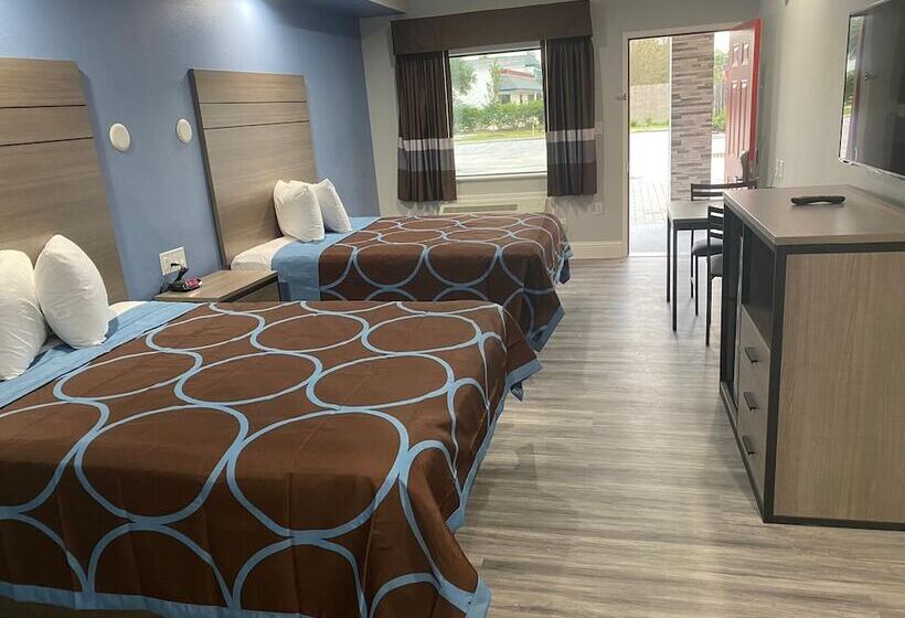 ホテル Lone Star Inn   Dickinson