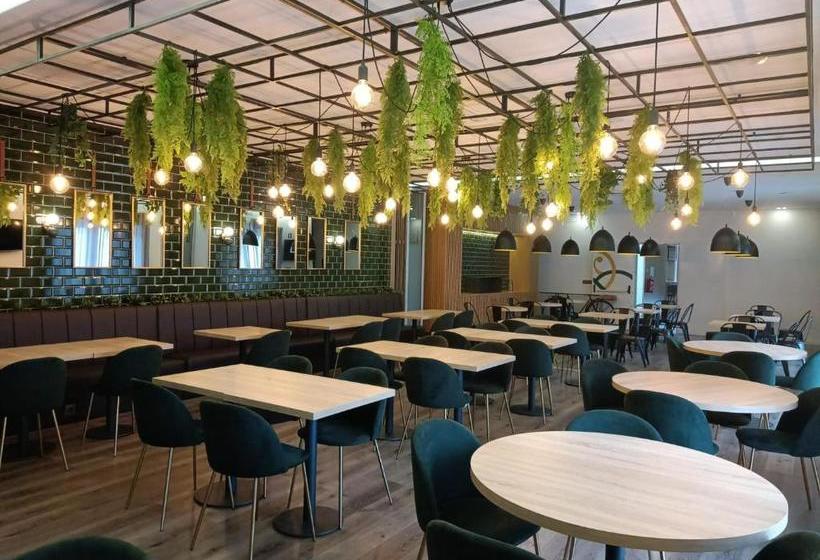 ホテル Rb Santiago Rural