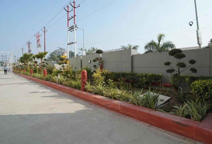 فندق Resort Krishna Vaibhav