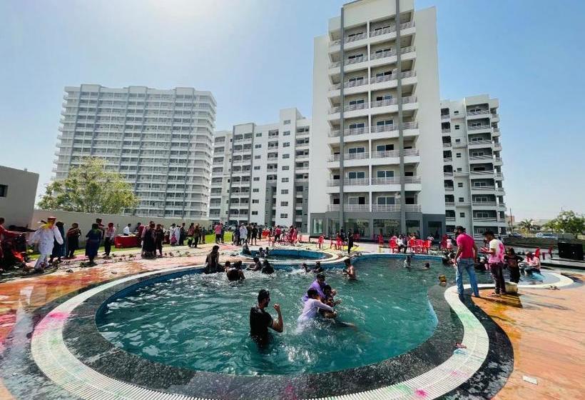 فندق Resort Krishna Vaibhav