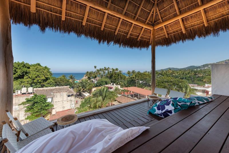 Отель Sayulinda