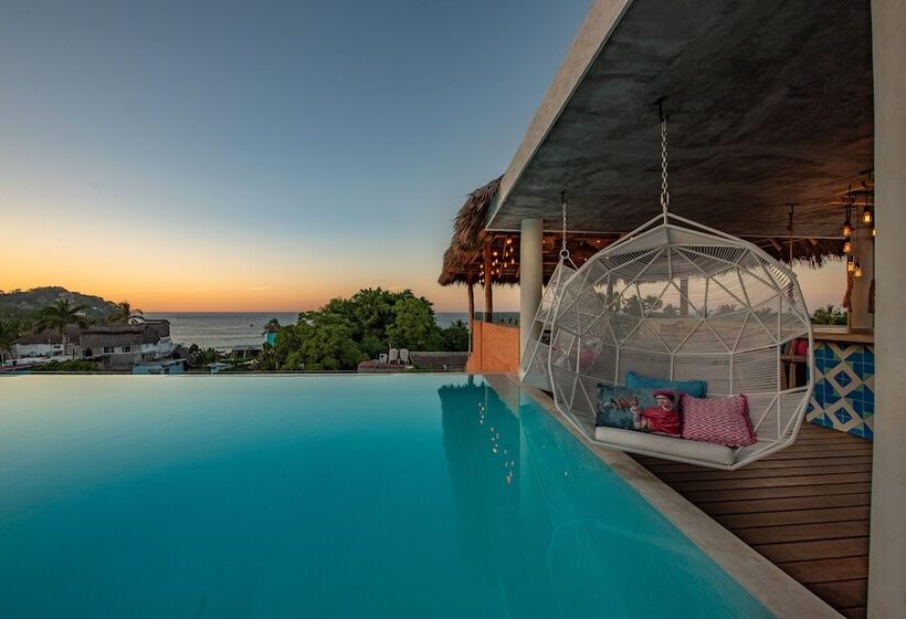 Отель Sayulinda