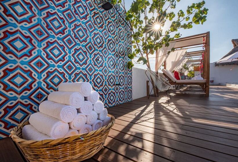 Отель Sayulinda