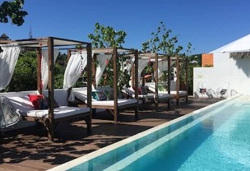 Отель Sayulinda