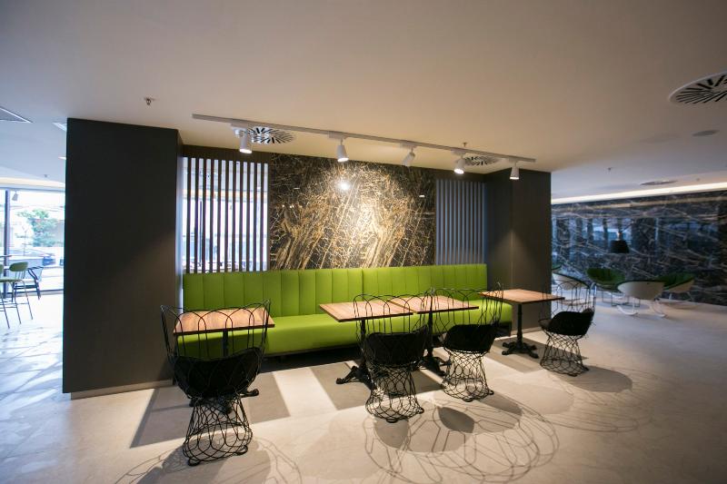 فندق Senator Gandia