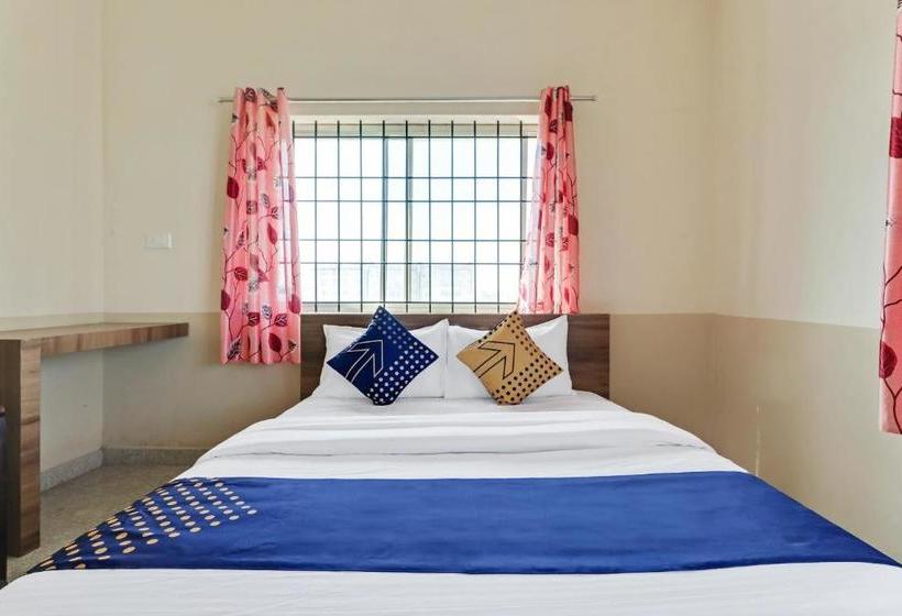 ホテル Vaccinated Staff Spot On 76940 Sri Annapoorneshwari Residency Boarding & Lodging