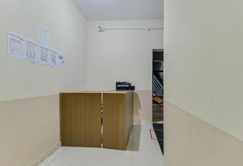 ホテル Vaccinated Staff Spot On 76940 Sri Annapoorneshwari Residency Boarding & Lodging
