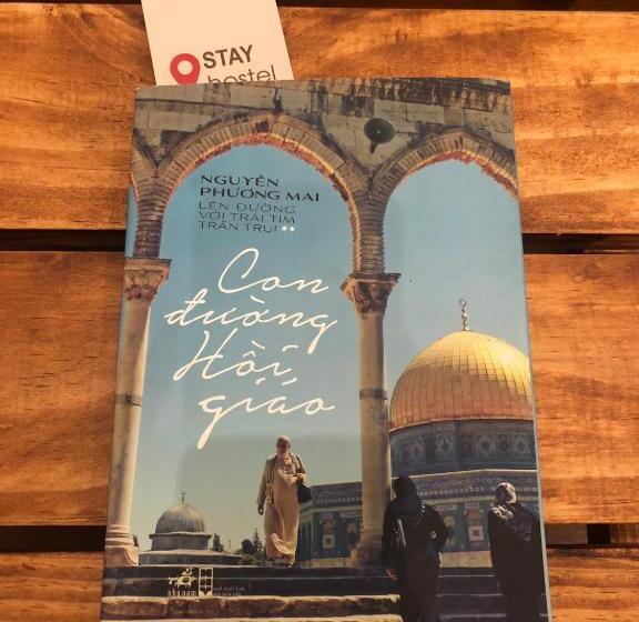 هتل Stay Hostel 2 350m From The Ferry