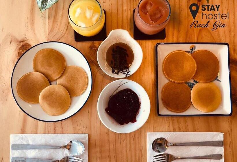 هتل Stay Hostel 2 350m From The Ferry