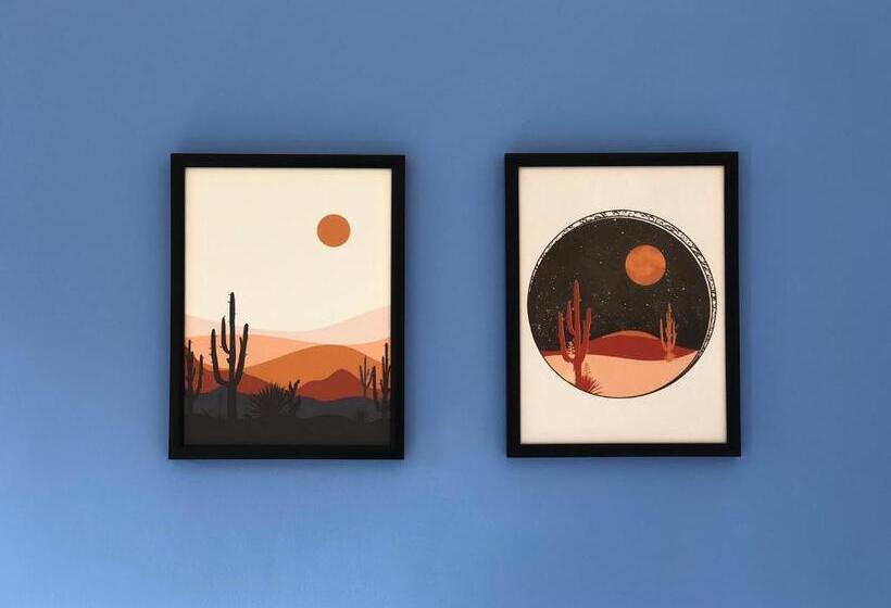 هتل Stay Hostel 2 350m From The Ferry