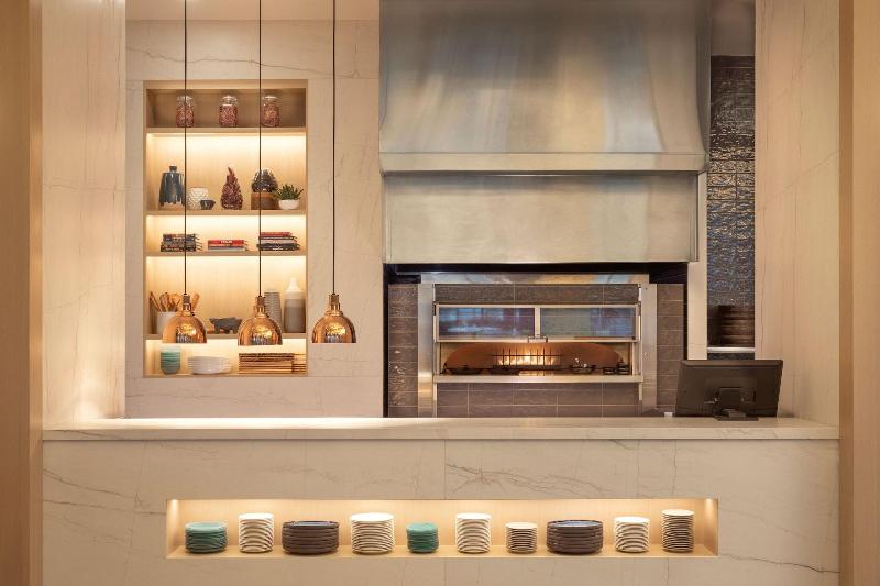 هتل The Westin Tempe