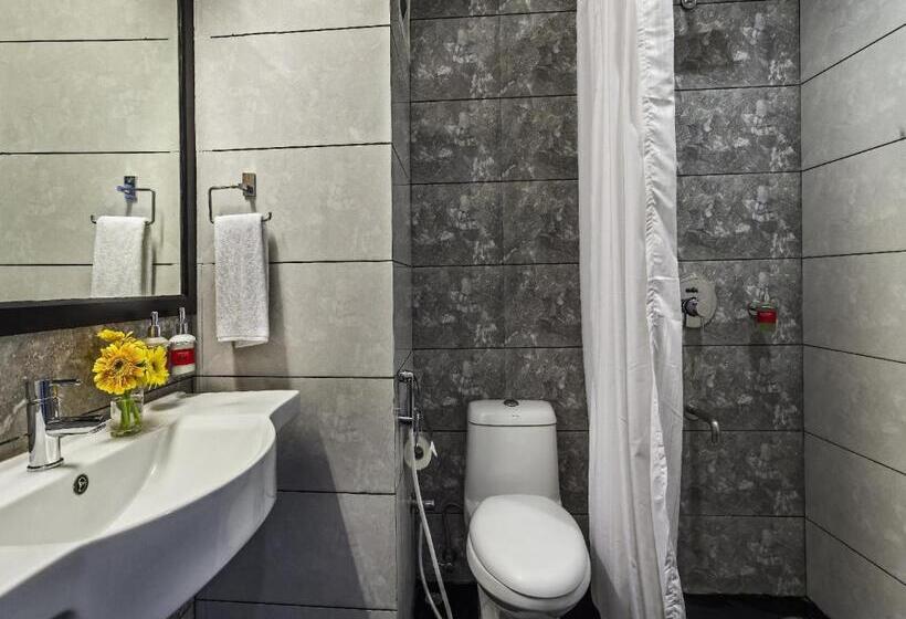 ホテル Super Townhouse Mumfordganj High Court Prayagraj